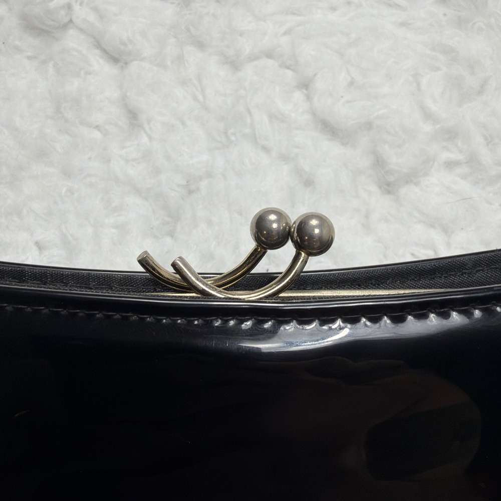 Vintage 80's Black Kiss Lock Evening Bag Clutch Oblong Rectangle Patent Leather - Picture 3 of 8